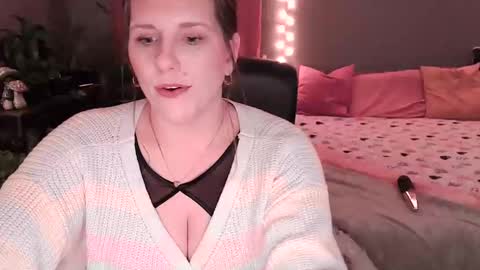 texasprincessk online show from March 6, 2026, 5:37 am