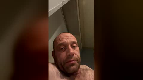 tez1981840747 online show from March 7, 2026, 4:09 am