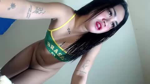 tgirl_eunice online show from December 15, 2025, 2:49 am
