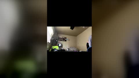 tguns4200 online show from April 24, 2026, 9:28 pm