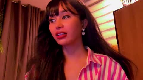 th3r3sa online show from February 5, 2025, 2:37 pm