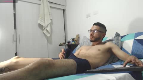 Snapshot of th_russ chatting on February 13, 2026, 9:00 pm INSTAGRAM Th1rss online show from February 13, 2026, 9:00 pm