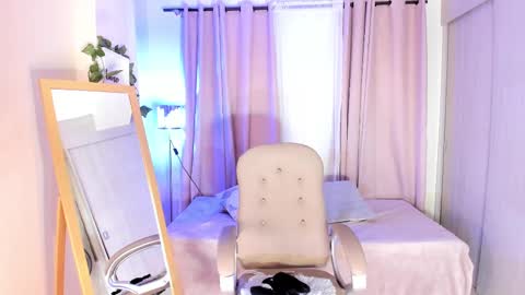 Thais online show from March 4, 2025, 12:22 pm