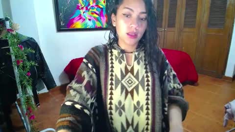 Snapshot of thaliacooper chatting on December 29, 2024, 10:25 pm online show from December 29, 2024, 10:25 pm