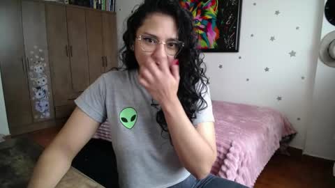    online show from April 29, 2026, 4:44 pm