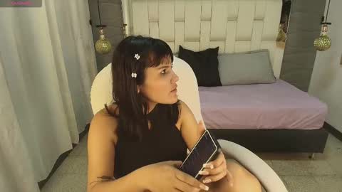 Thalia online show from February 14, 2026, 6:04 pm