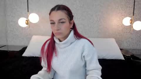Snapshot of thalira_angels chatting on June 13, 2026, 2:37 pm THALIRA ANGELS online show from June 13, 2026, 2:37 pm