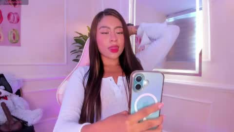 tamara gen online show from April 15, 2026, 6:04 pm