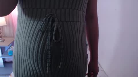   online show from September 25, 2025, 6:22 pm