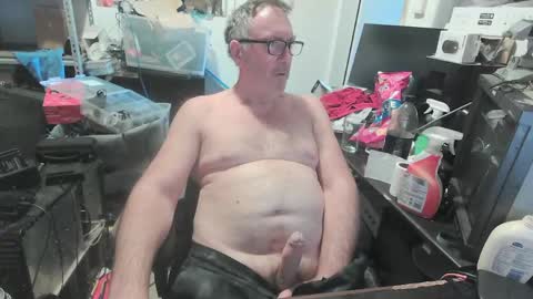 thang5545 online show from May 20, 2026, 2:29 am