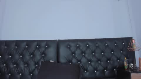 thara webstter online show from March 1, 2025, 11:39 am