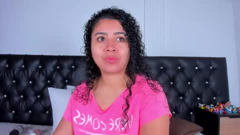 thara webstter online show from October 10, 2025, 12:04 pm