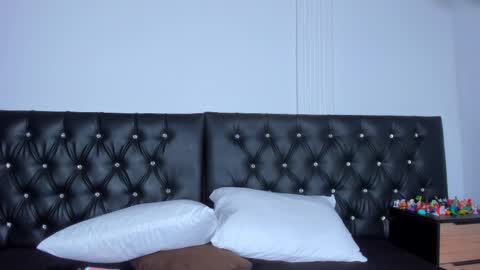 thara webstter online show from October 14, 2025, 11:55 am