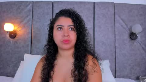 thara webstter online show from December 3, 2025, 11:41 am