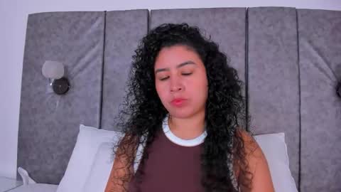 thara webstter online show from January 8, 2026, 11:34 am