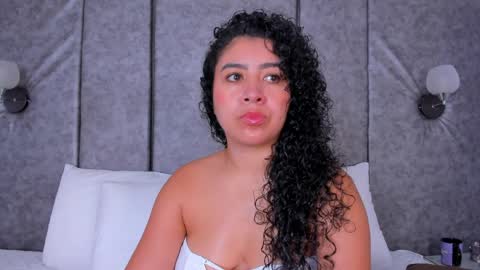 thara webstter online show from April 8, 2026, 11:32 am