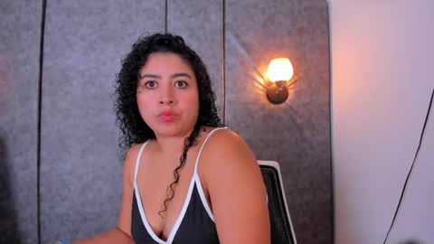 thara webstter online show from April 20, 2026, 11:57 am