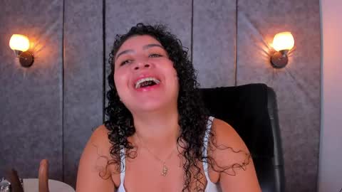 Snapshot of thara_webstter chatting on June 6, 2026, 11:48 am thara webstter online show from June 6, 2026, 11:48 am