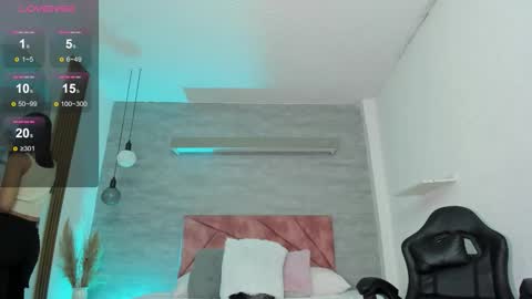 Thara Rouse online show from November 13, 2025, 12:15 pm