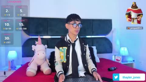 Thayler  online show from January 25, 2025, 11:23 am