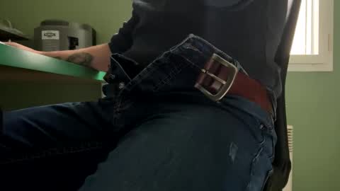 Snapshot of thco chatting on December 18, 2025, 12:33 pm thco online show from December 18, 2025, 12:33 pm