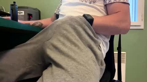 Snapshot of thco chatting on February 2, 2026, 8:02 am thco online show from February 2, 2026, 8:02 am