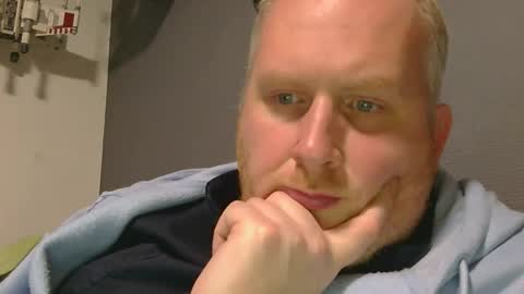 the007146368 online show from December 15, 2025, 7:40 pm