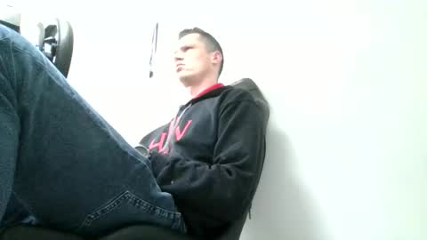 Snapshot of the___rocky200 chatting on November 16, 2025, 2:44 pm Dennis online show from November 16, 2025, 2:44 pm