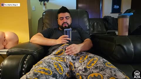 the_alpha_dog_xxx online show from December 2, 2024, 4:09 pm