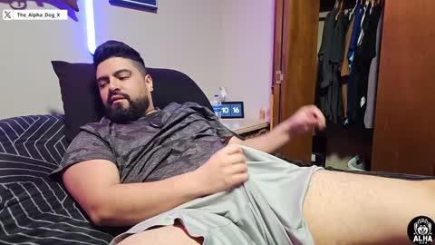 the_alpha_dog_xxx online show from December 6, 2024, 4:14 am