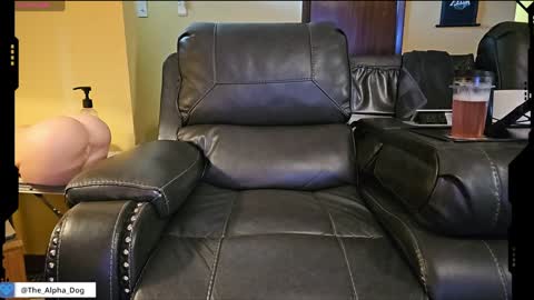 the_alpha_dog_xxx online show from February 1, 2025, 5:47 pm