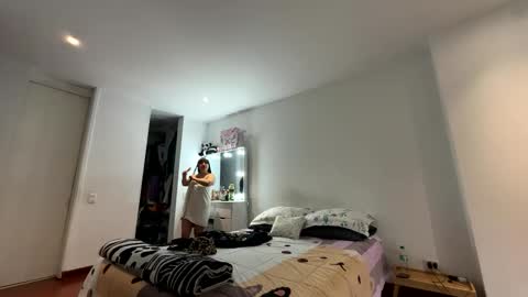 i am Cat  online show from March 20, 2026, 3:50 pm