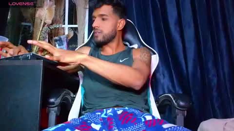 the dog lian online show from April 18, 2026, 7:07 pm