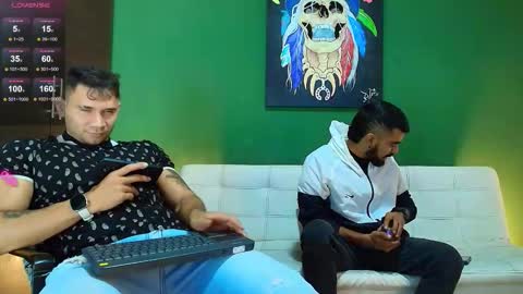 SCOTT  THEO  KAMERON  GENDERSON online show from October 22, 2025, 10:20 pm