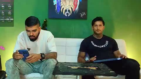 SCOTT  THEO  KAMERON  GENDERSON online show from November 19, 2025, 1:16 am