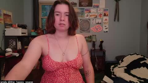 Snapshot of the_happy_space chatting on May 21, 2026, 12:17 am MATERNITY LEAVE online show from May 21, 2026, 12:17 am