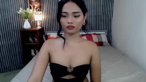 IG Lisa Avery Monroe online show from December 15, 2025, 12:48 am