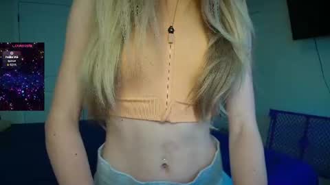 Snapshot of the_hotties chatting on July 14, 2026, 8:36 pm the_hotties online show from July 14, 2026, 8:36 pm