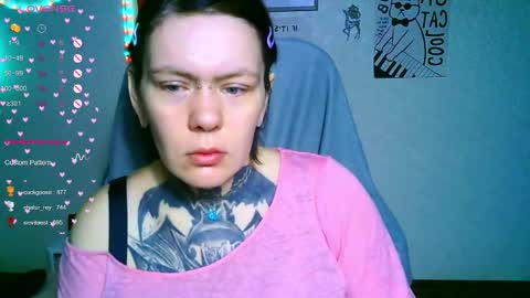 the_ice_owl online show from November 23, 2025, 2:44 am