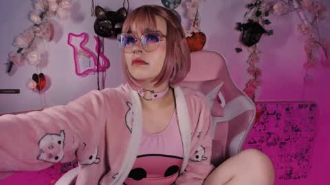 ...  ... online show from February 22, 2025, 7:56 am