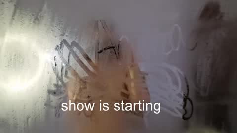 Anna online show from April 4, 2026, 6:16 pm