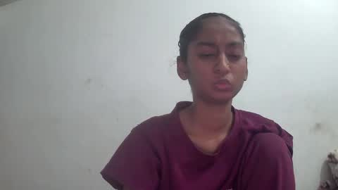 Suzan Sexy online show from April 1, 2026, 6:47 am