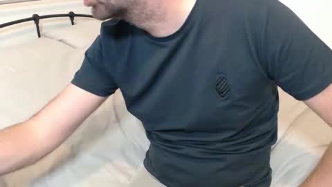 Snapshot of the_sensual_masturwait chatting on October 1, 2025, 9:43 pm the_sensual_masturwait online show from October 1, 2025, 9:43 pm