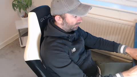 Snapshot of the_sensual_masturwait chatting on October 3, 2025, 6:21 am the_sensual_masturwait online show from October 3, 2025, 6:21 am