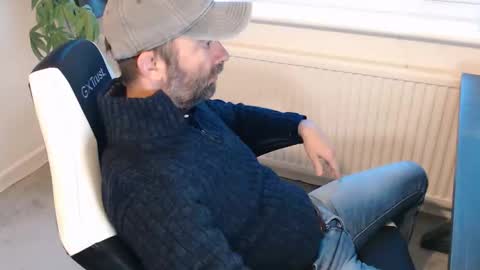 Snapshot of the_sensual_masturwait chatting on October 10, 2025, 6:23 am the_sensual_masturwait online show from October 10, 2025, 6:23 am