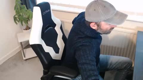 Snapshot of the_sensual_masturwait chatting on October 10, 2025, 6:29 pm the_sensual_masturwait online show from October 10, 2025, 6:29 pm