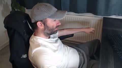 Snapshot of the_sensual_masturwait chatting on October 14, 2025, 7:25 pm the_sensual_masturwait online show from October 14, 2025, 7:25 pm