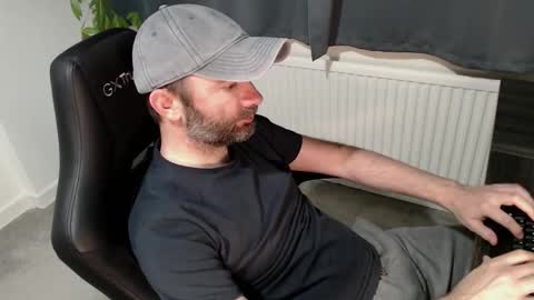 Snapshot of the_sensual_masturwait chatting on October 28, 2025, 7:05 pm the_sensual_masturwait online show from October 28, 2025, 7:05 pm