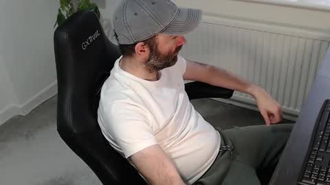 Snapshot of the_sensual_masturwait chatting on November 14, 2025, 9:41 am the_sensual_masturwait online show from November 14, 2025, 9:41 am