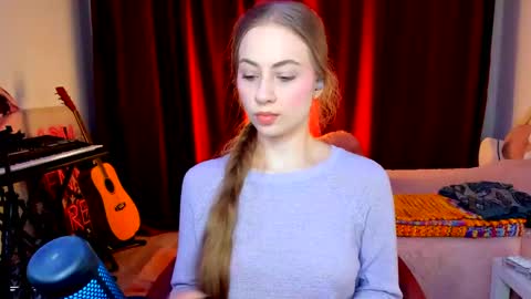 Snapshot of the_steel_magnolia_ chatting on May 6, 2026, 7:19 pm Ally STREAMING ON TWITCH NOW Check my Twitter for updates online show from May 6, 2026, 7:19 pm